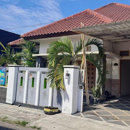 Green Ijen Homestay And Tour Banyuwangi  Exterior foto
