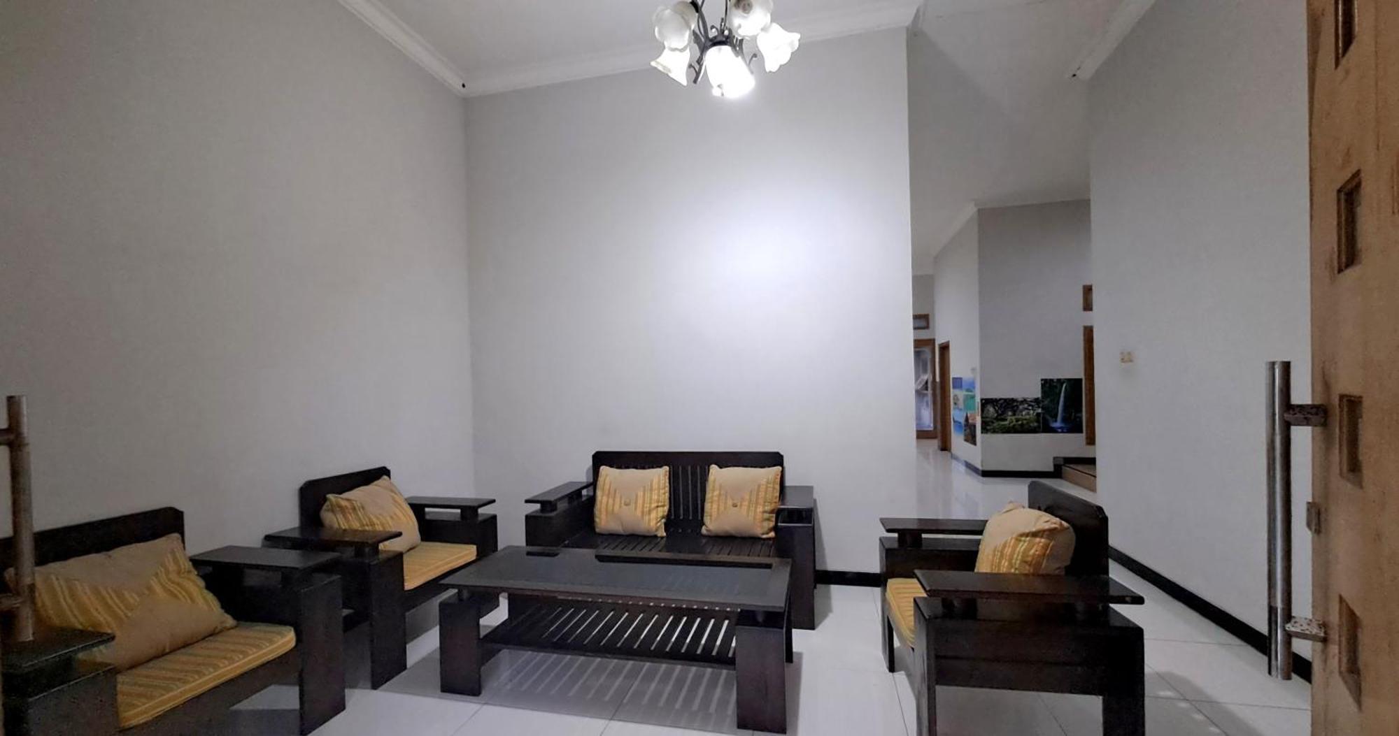 Green Ijen Homestay And Tour Banyuwangi  Exterior foto
